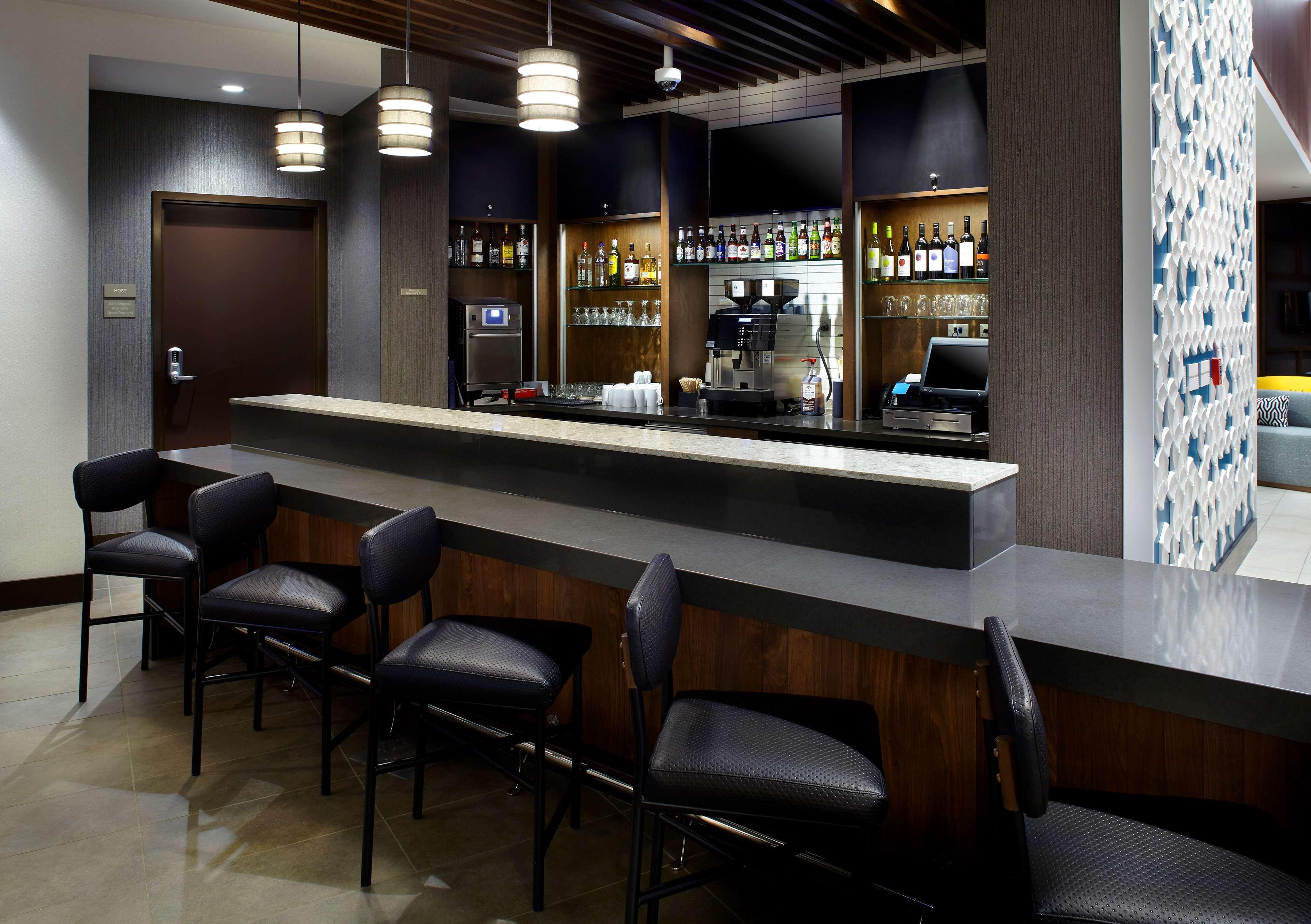 Hyatt Place Cleveland/Lyndhurst/Legacy Village Exterior photo